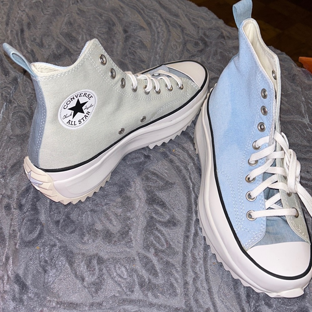 Converse Run Star Hike